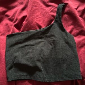 Beyond Yoga one strap cropped top